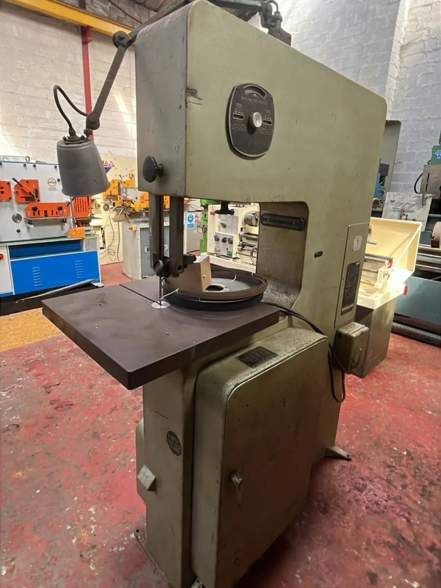 Startrite 20 RWF Vertical Bandsaw - Image 4