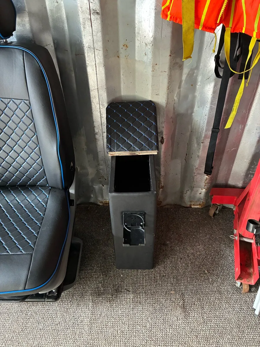 Camper van passenger seat - Image 2