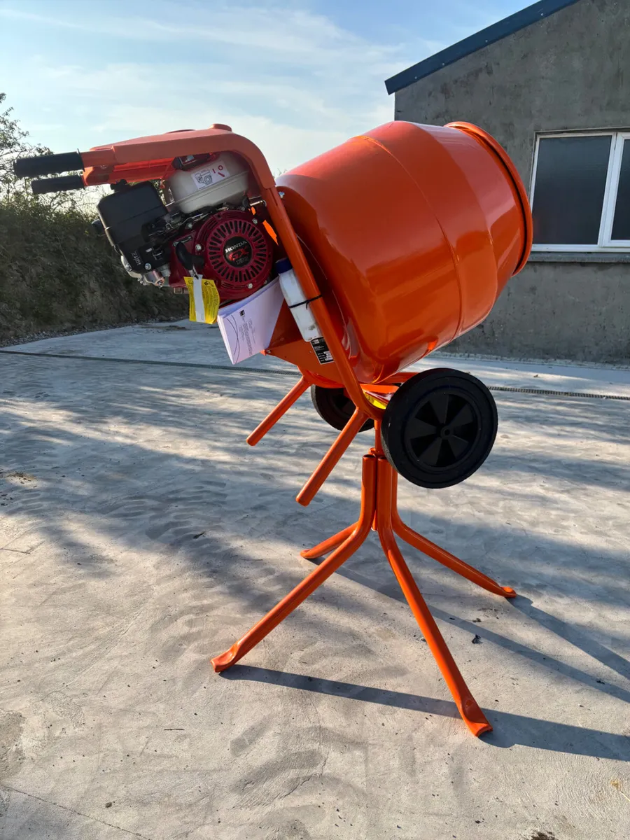BELLE 150 CEMENT MIXERS - Image 3