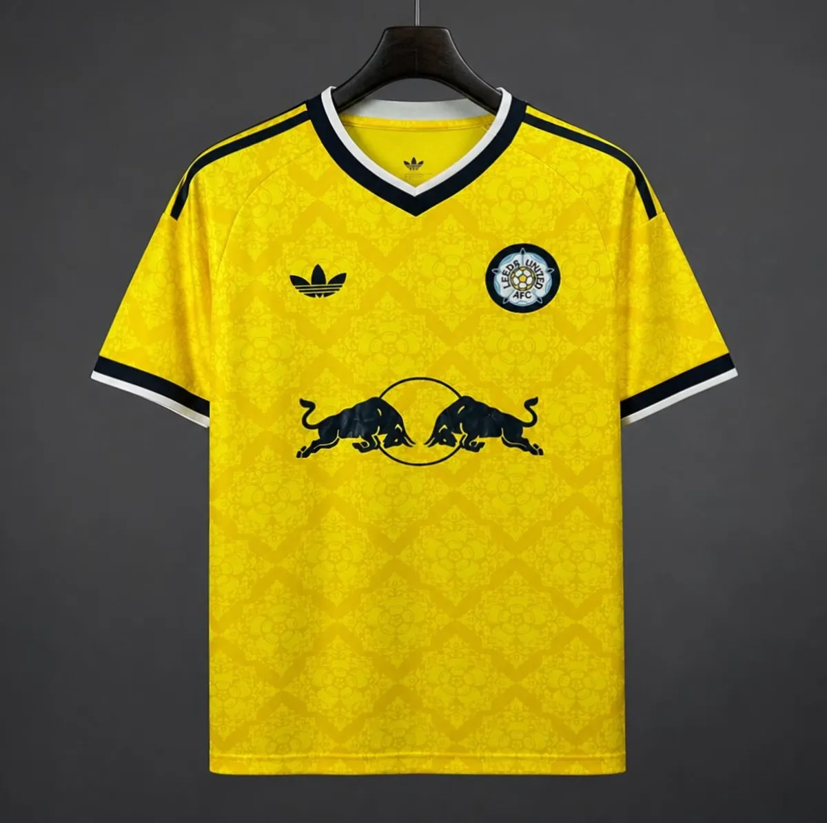 Leeds Unitrc Football Jersey - Image 1