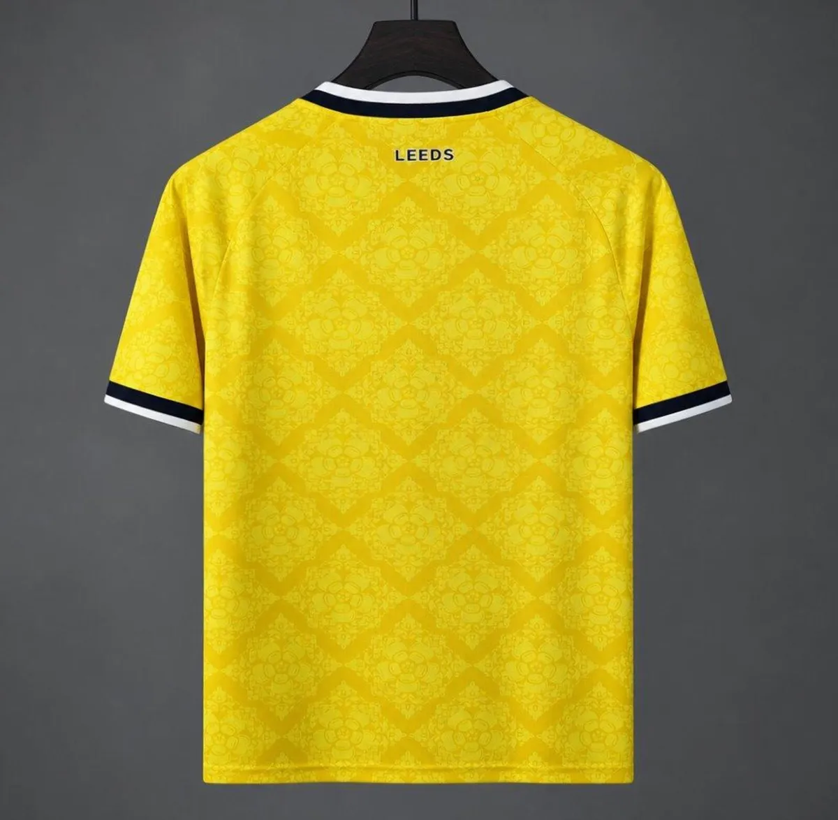Leeds Unitrc Football Jersey - Image 2