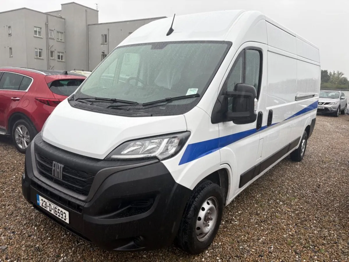 Fiat Ducato 2.2 140 HP 3.5T LWB H2 Tecnico - Image 3