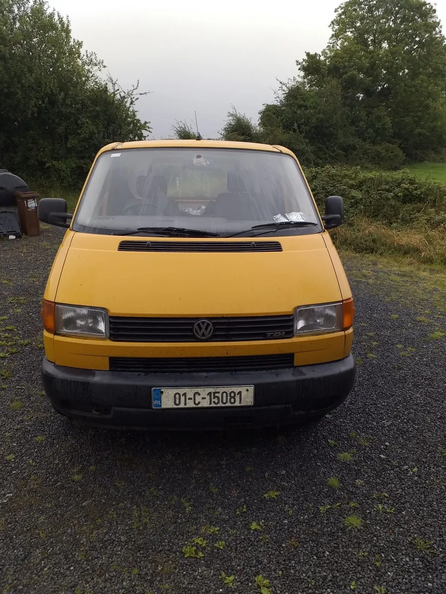 Volkswagen Transporter 2001 - Image 2