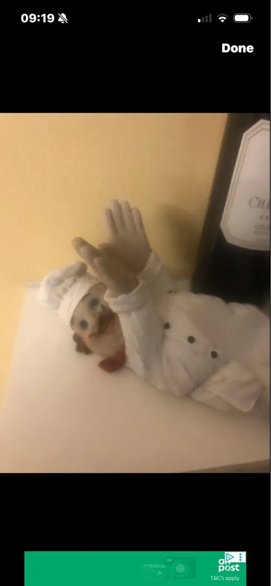 Chef Wine Bottle Holder - Image 4