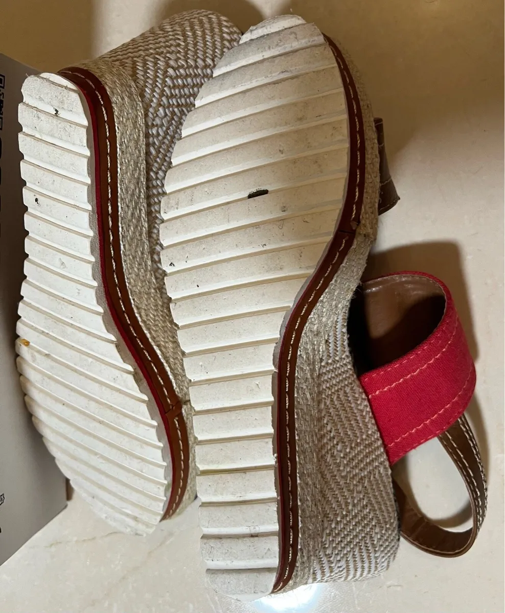 Wedge Sandals -Size 6 / 39 - Image 4