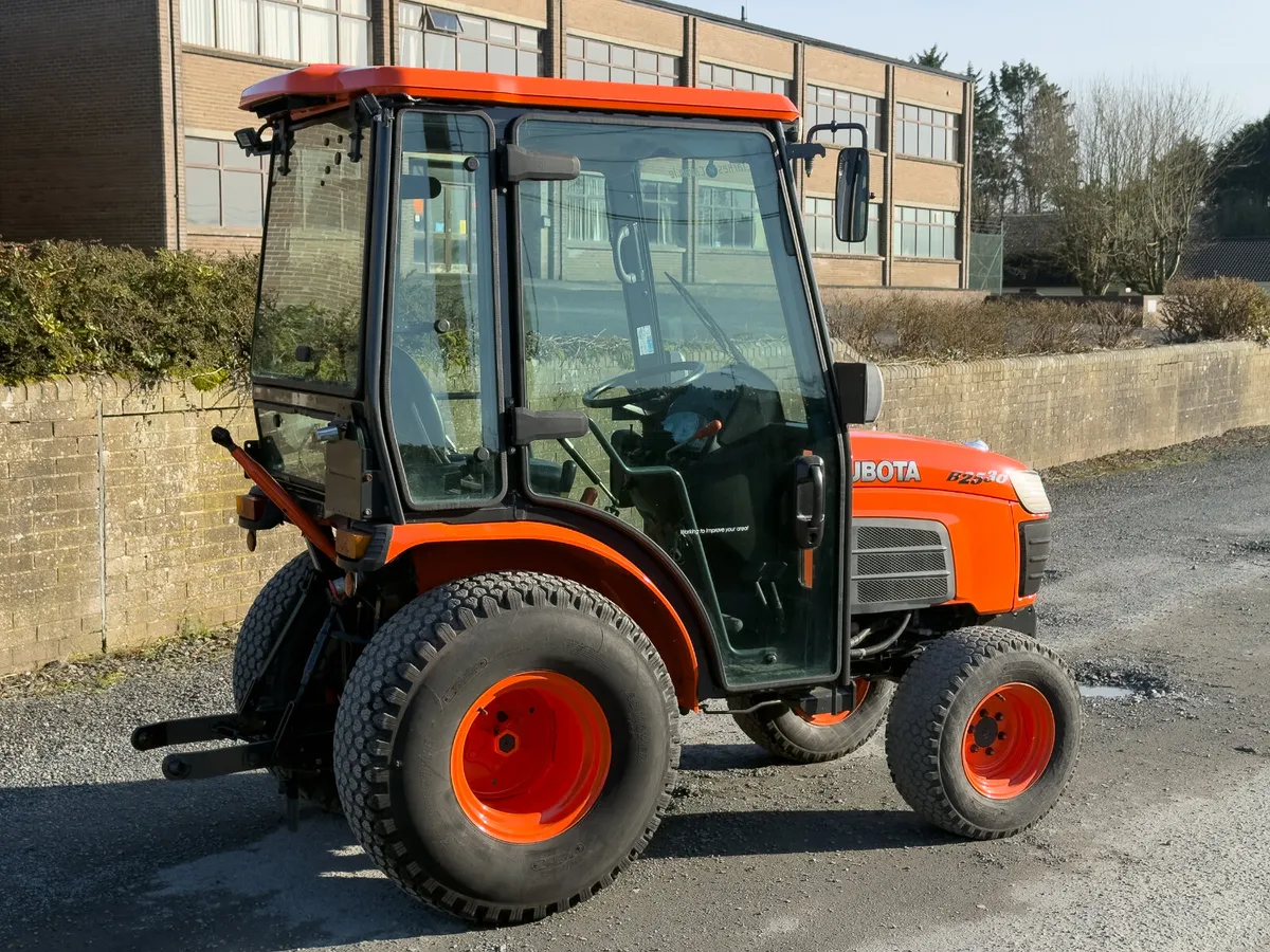 Kubota B2530 - Image 3