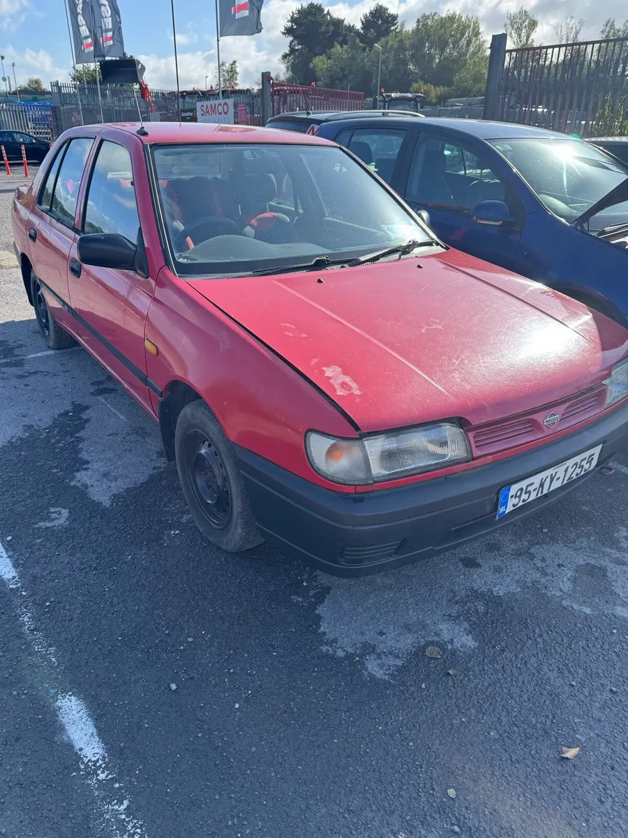 1995 Nissan sunny - Image 2