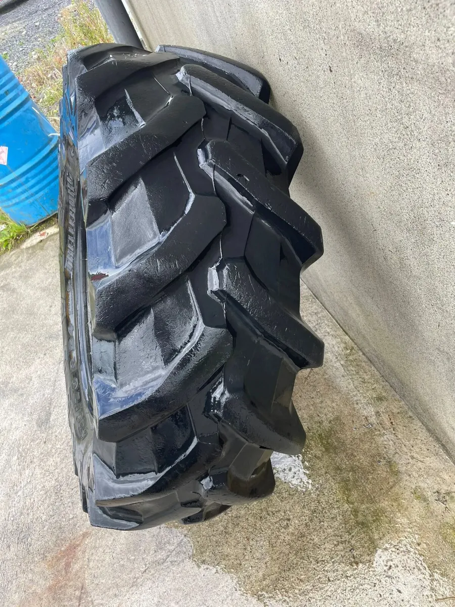 Trelleborg 420/70R28 Rear Tyre - Image 2