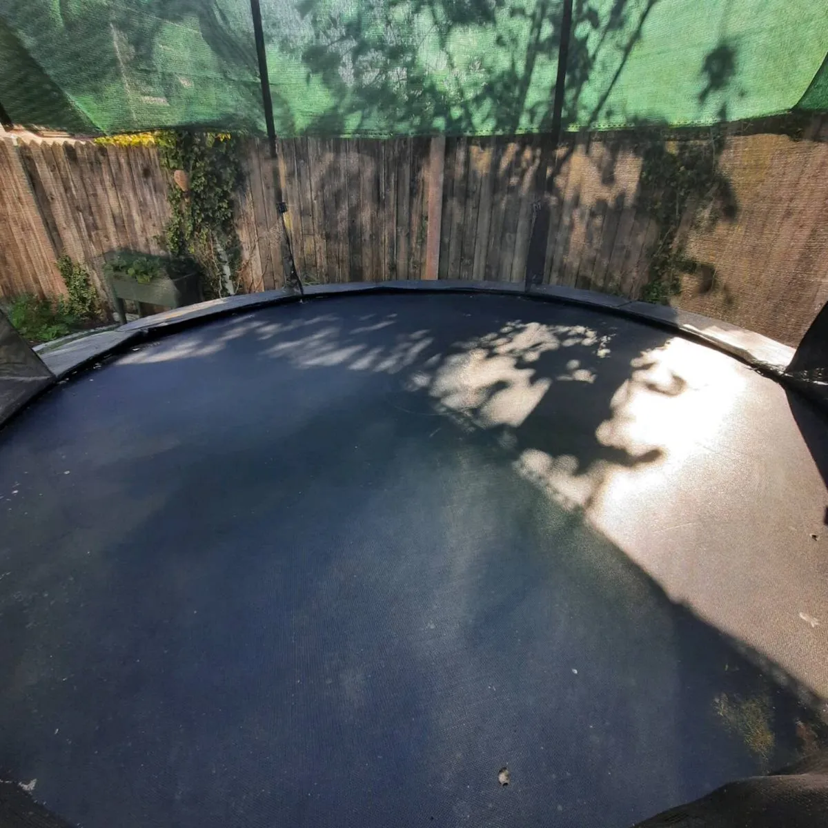 Trampoline FREE to take away - Image 3