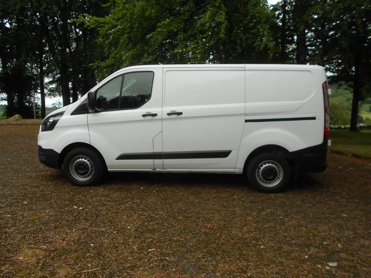Ford Transit Custom 2021 - Image 3
