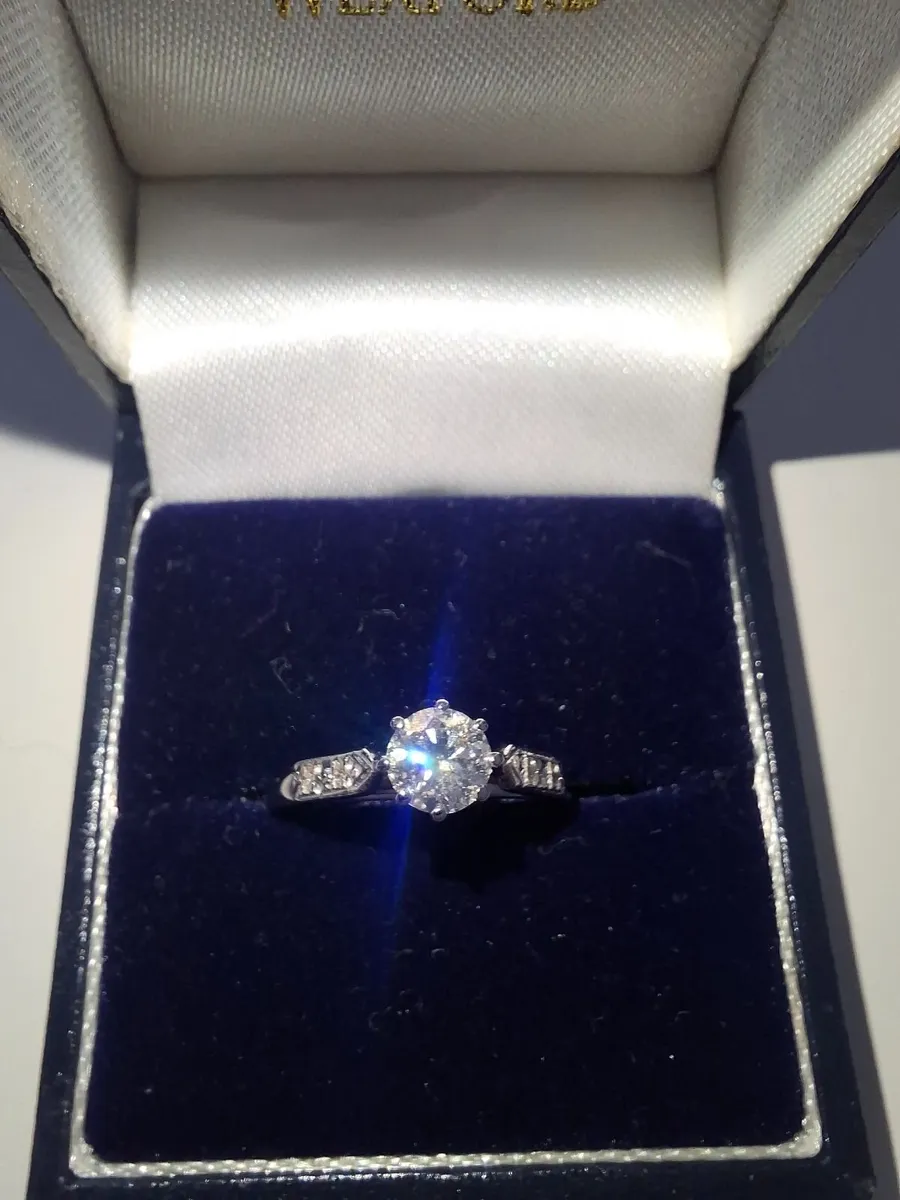 18ct White Gold 0.50ct Diamond Engagement - Image 1