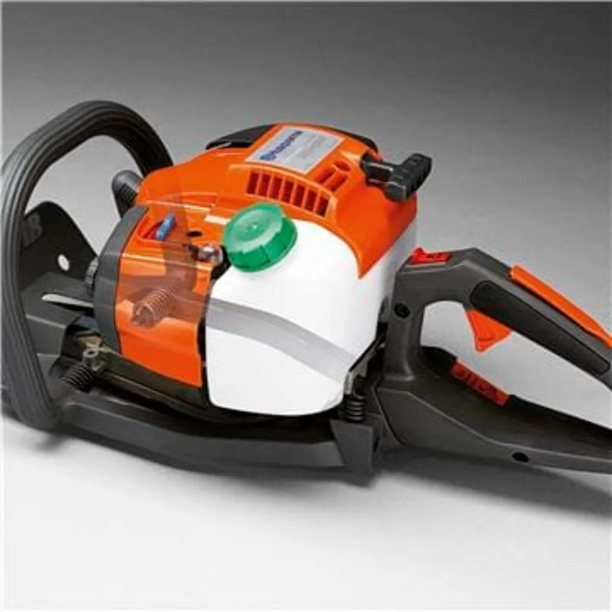 Husqvarna 122HD45 Hedge Trimmer - Image 2