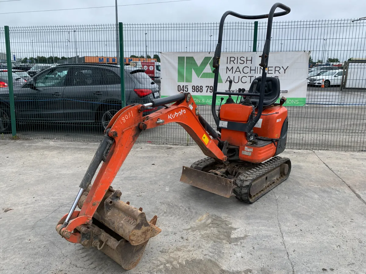 UNRESERVED 2018 KUBOTA K008 MINI EXCAVATOR - Image 2