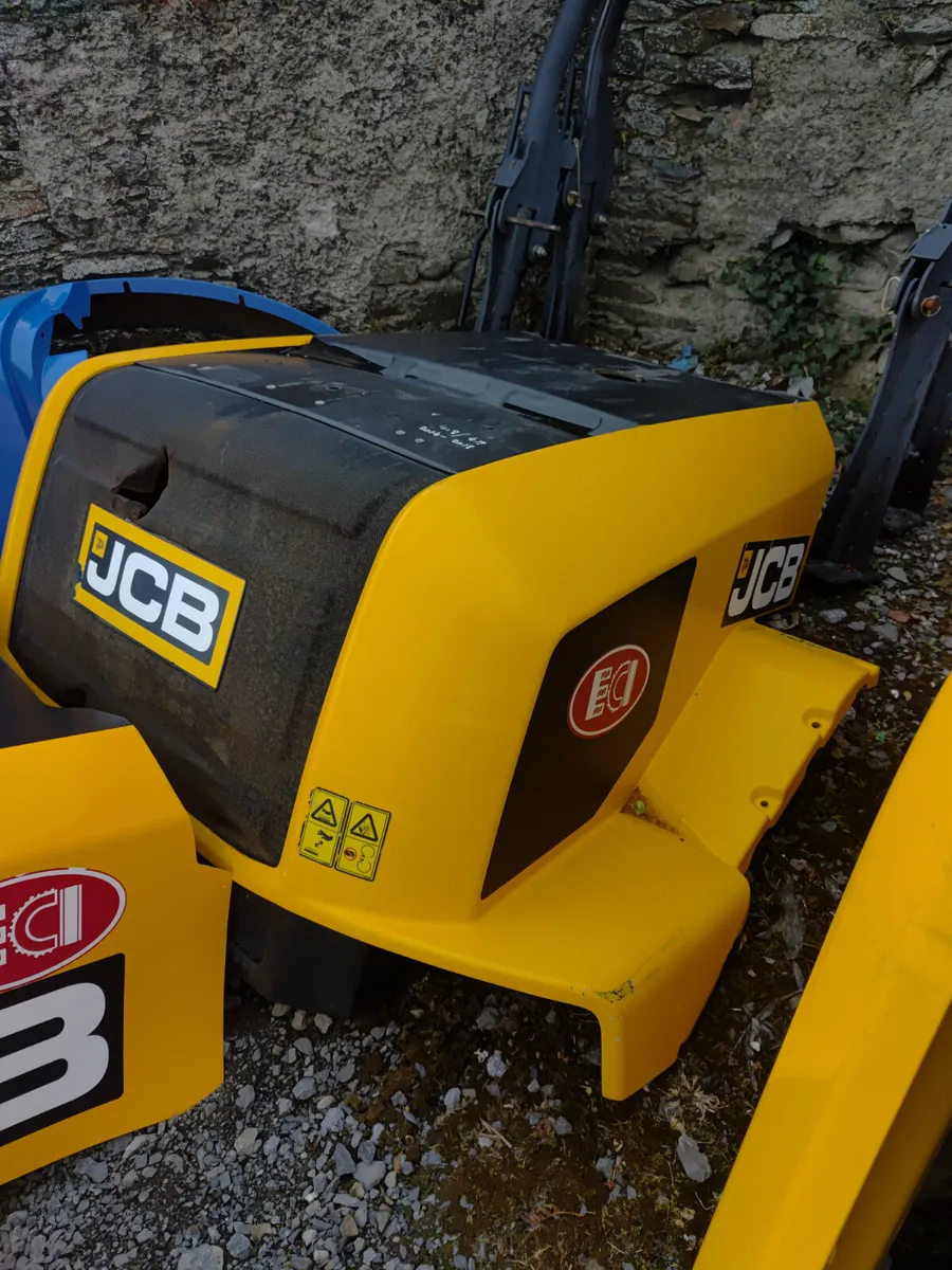 Jcb - Image 1