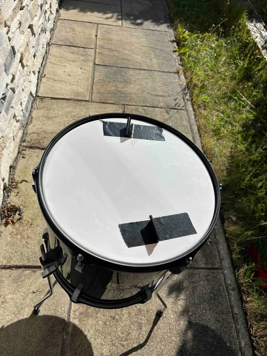 Fame 14"x14" Floor Tom – Piano Black - Image 1