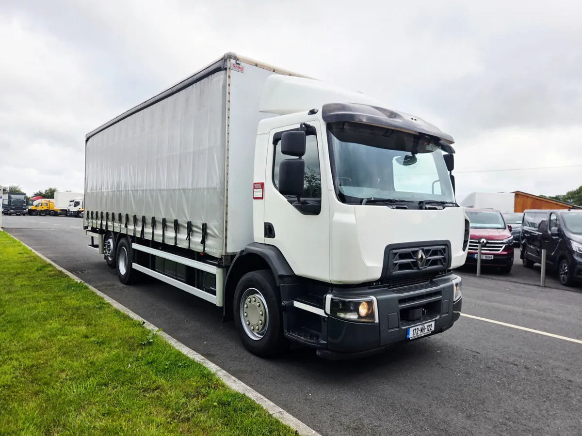 2017 Renault D Range 28’’Curtain Sider - Image 4