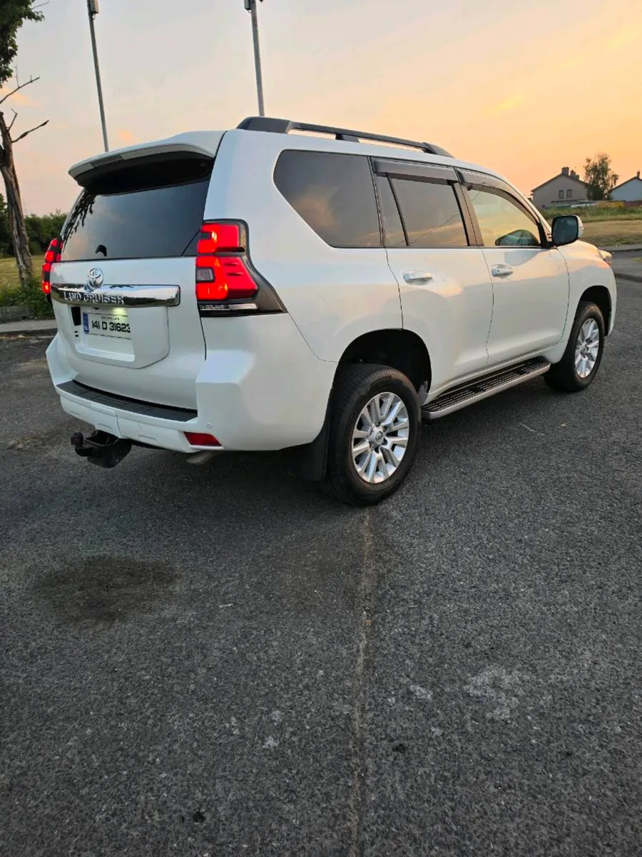 Crewcab toyota landcruiser - Image 4