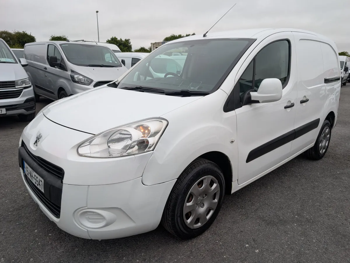 Peugeot Partner 3 seater test and tax - Image 3