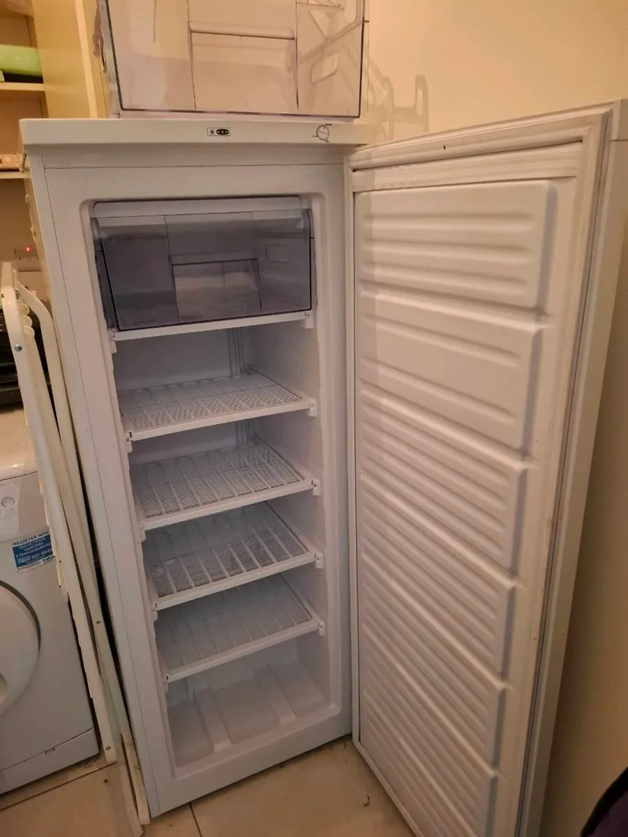 Large 5 drawer Freezer - Image 1