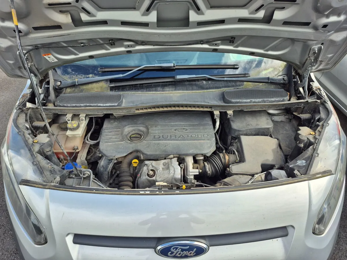 Ford Transit Connect 2018 - Image 2