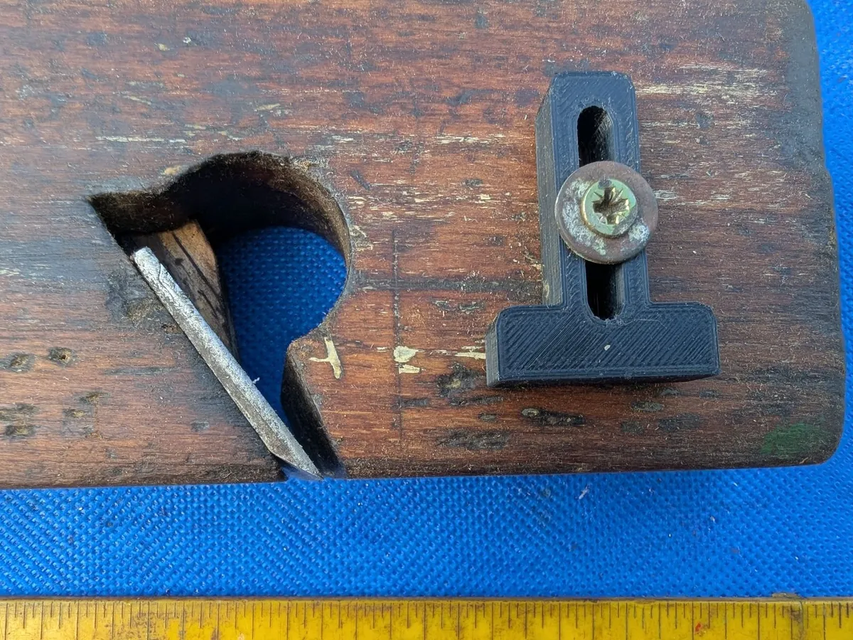 1.1/4" Rebate Plane - Image 2