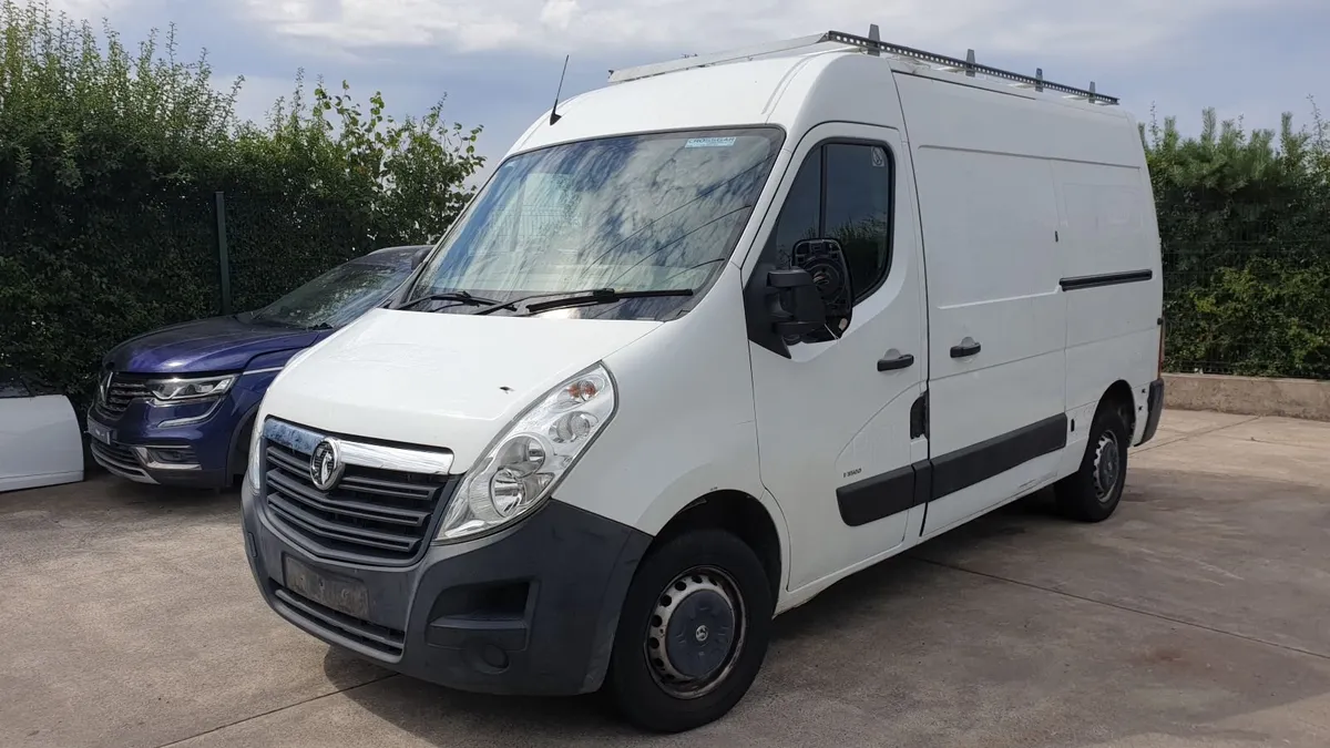 *For parts* Opel Movano, 2.3 diesel 6 speed (2016) - Image 1