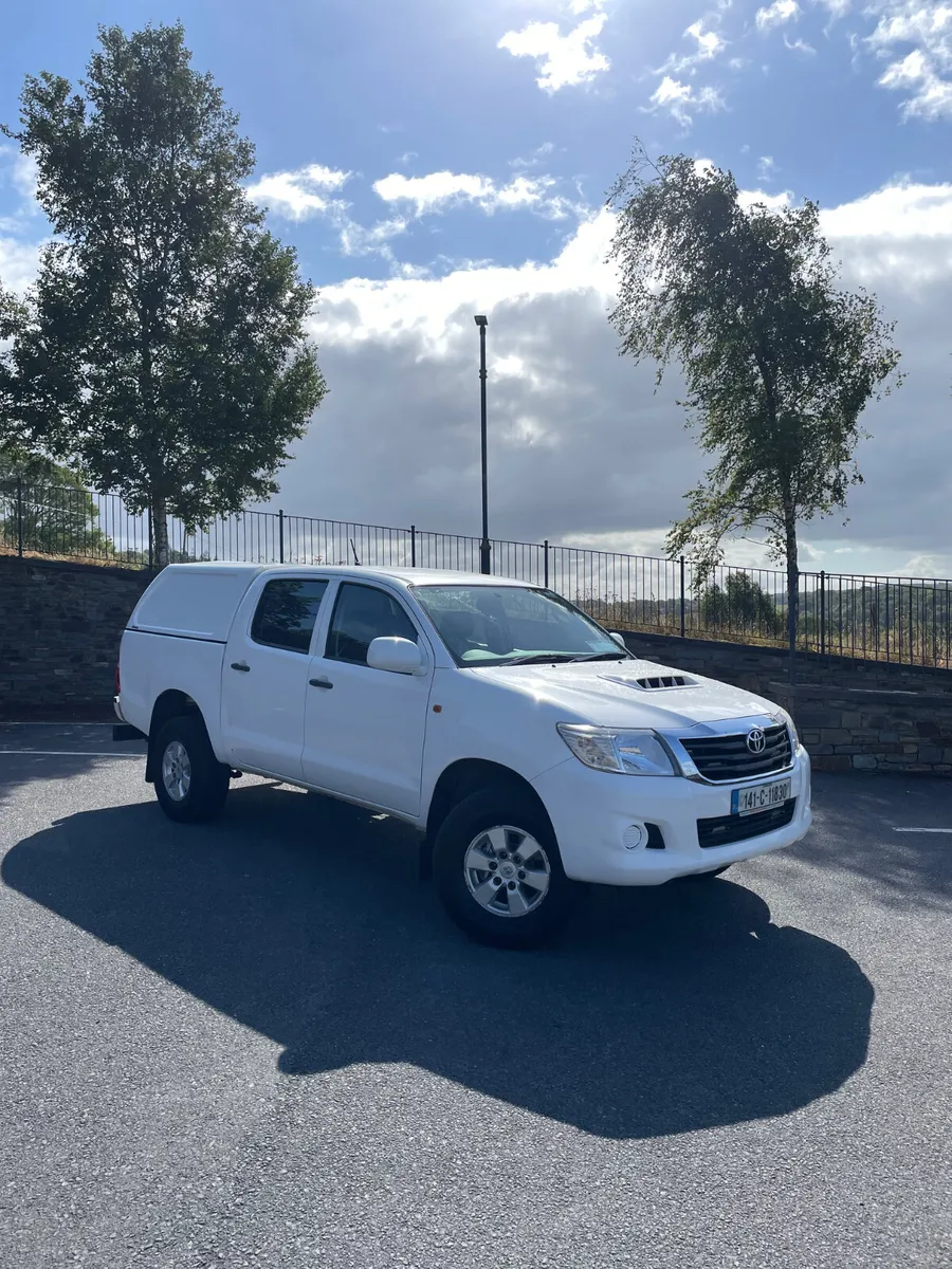 Toyota Hilux 2014 - Image 1