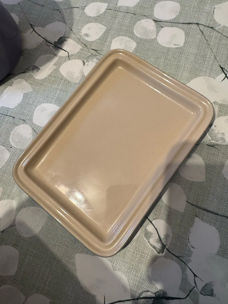 Le Creuset Butter Dish - Image 3