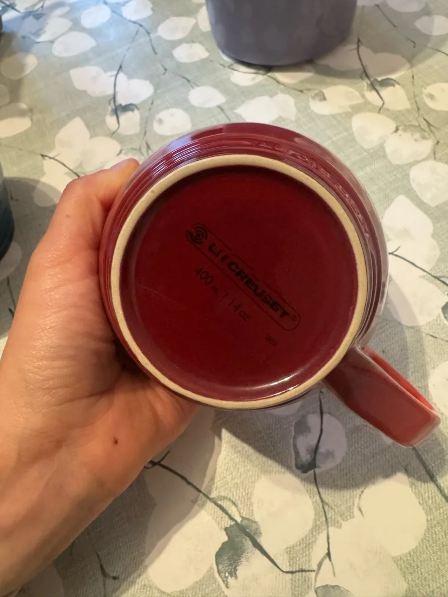 2 Le Creuset Mugs - Image 4