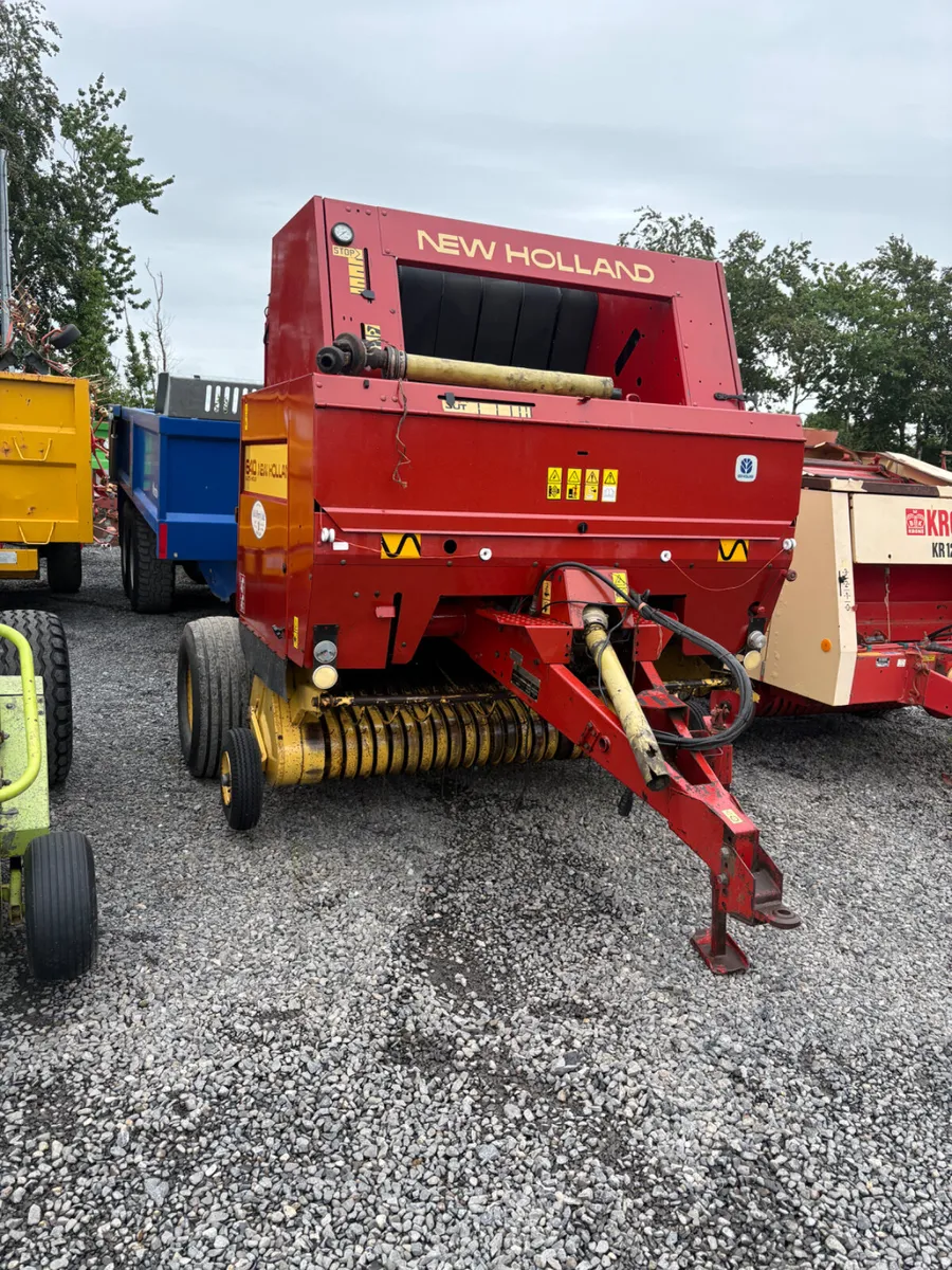 New Holland Round Bailer - Image 2