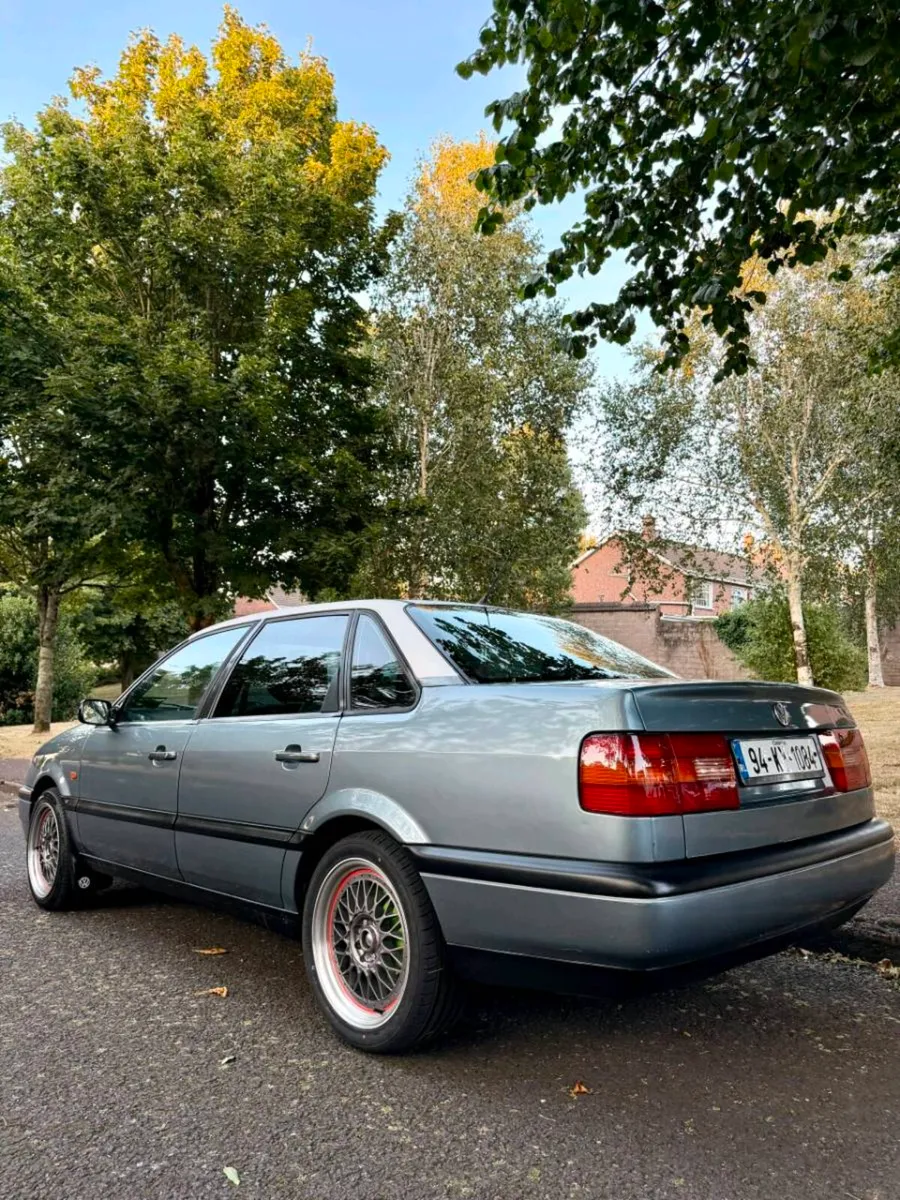 Vw PASSAT 1.9 TDI - Image 2