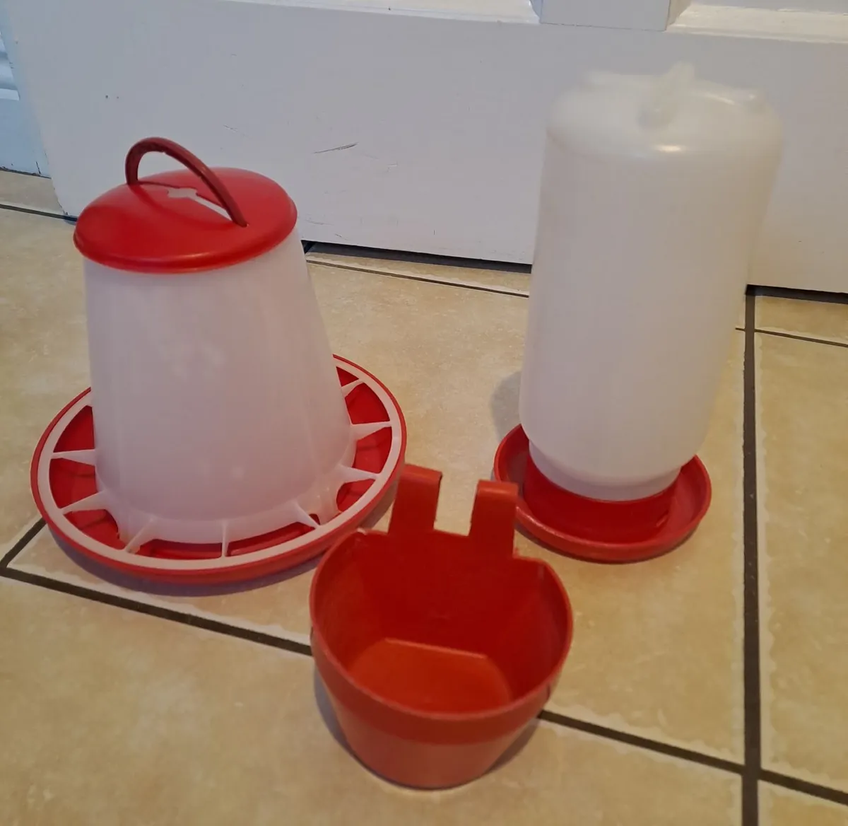 Chickens feeder and drinker - Image 3