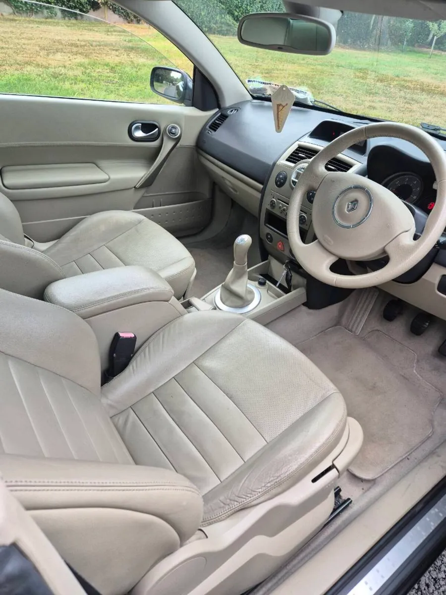 Renault Cabrio FOR COLLECTION low mles Convertible - Image 2