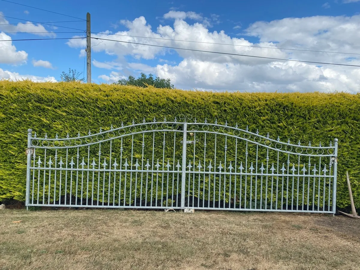 Galvanised Gates 15ft - Image 2