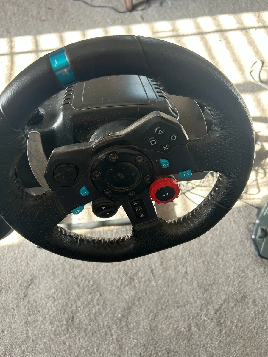 Logitech g29 - Image 2