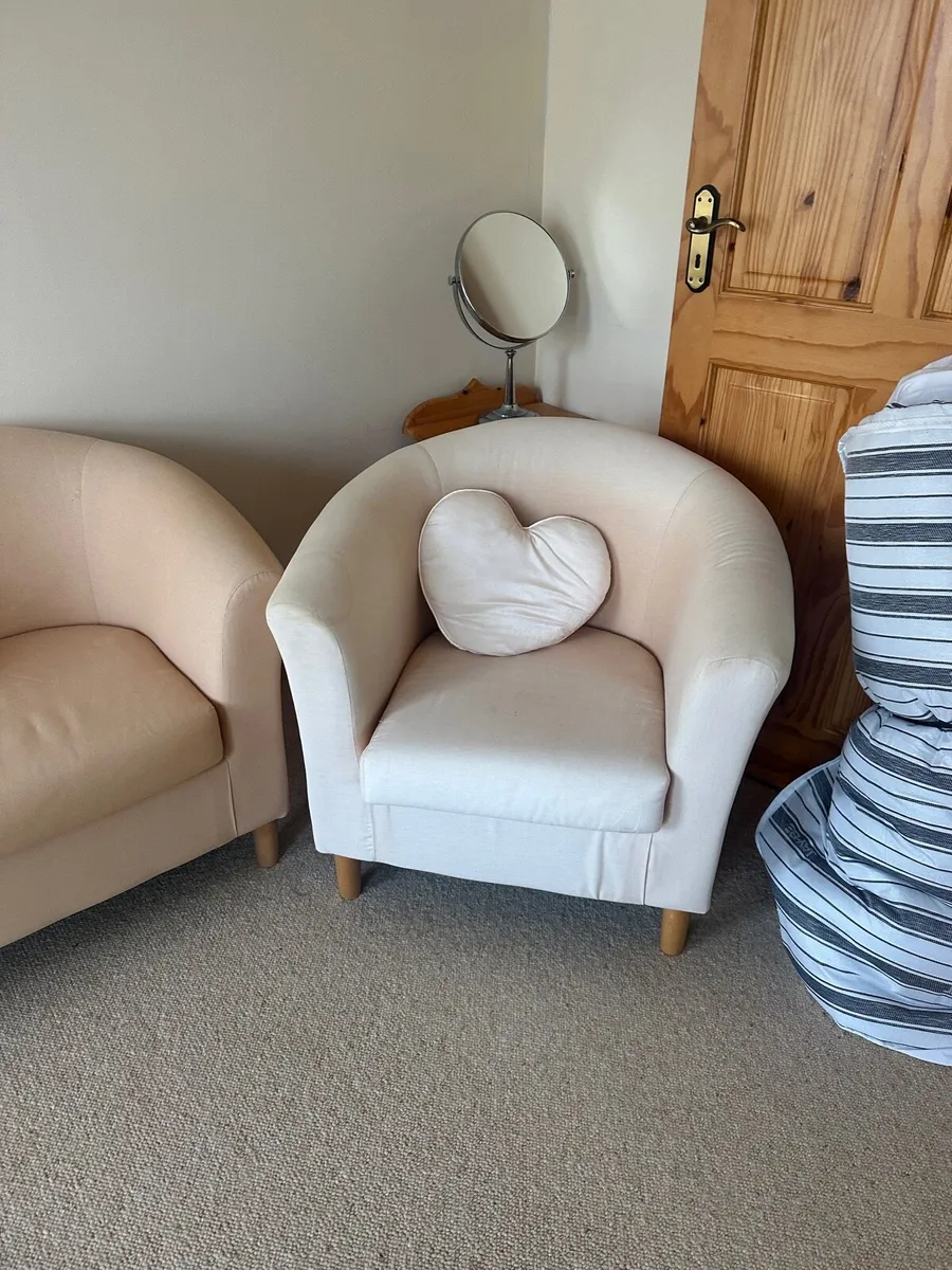 Chairs - Image 2