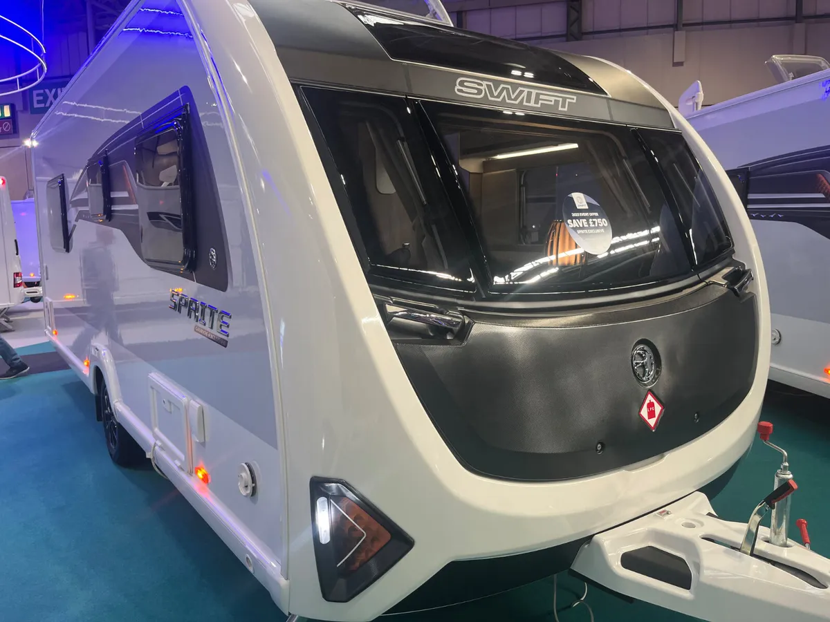 NEW SWIFT MAJOR 4 SB D/SPECIAL4/5 BERTH ISLAND BED - Image 1