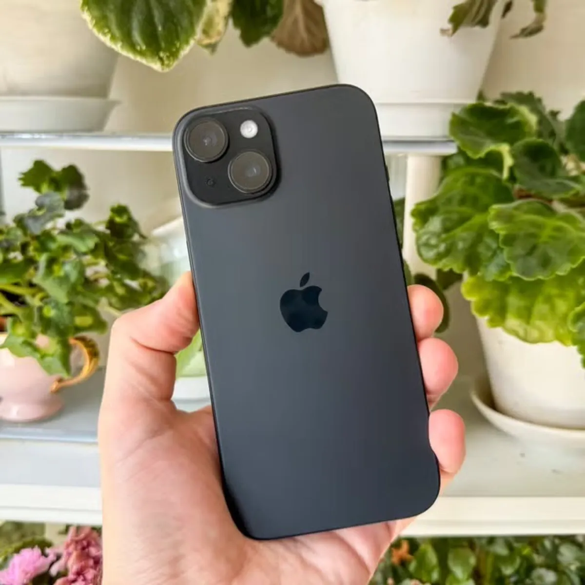 iPhone 15 plus unlocked - Image 4