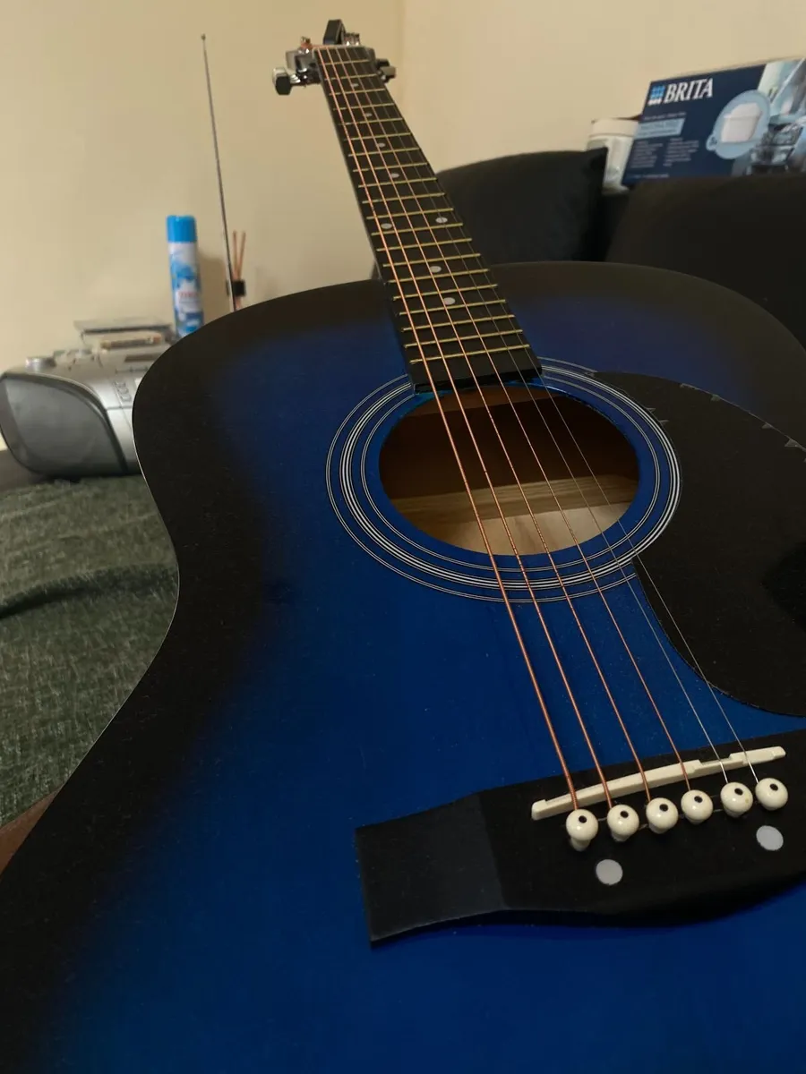 3rd Ave Full-Size Acoustic Guitar Bundle - Image 2