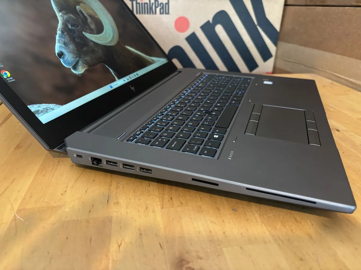 HP zBook 17 Engineering Laptops-i7-6Gb Graphics - Image 3