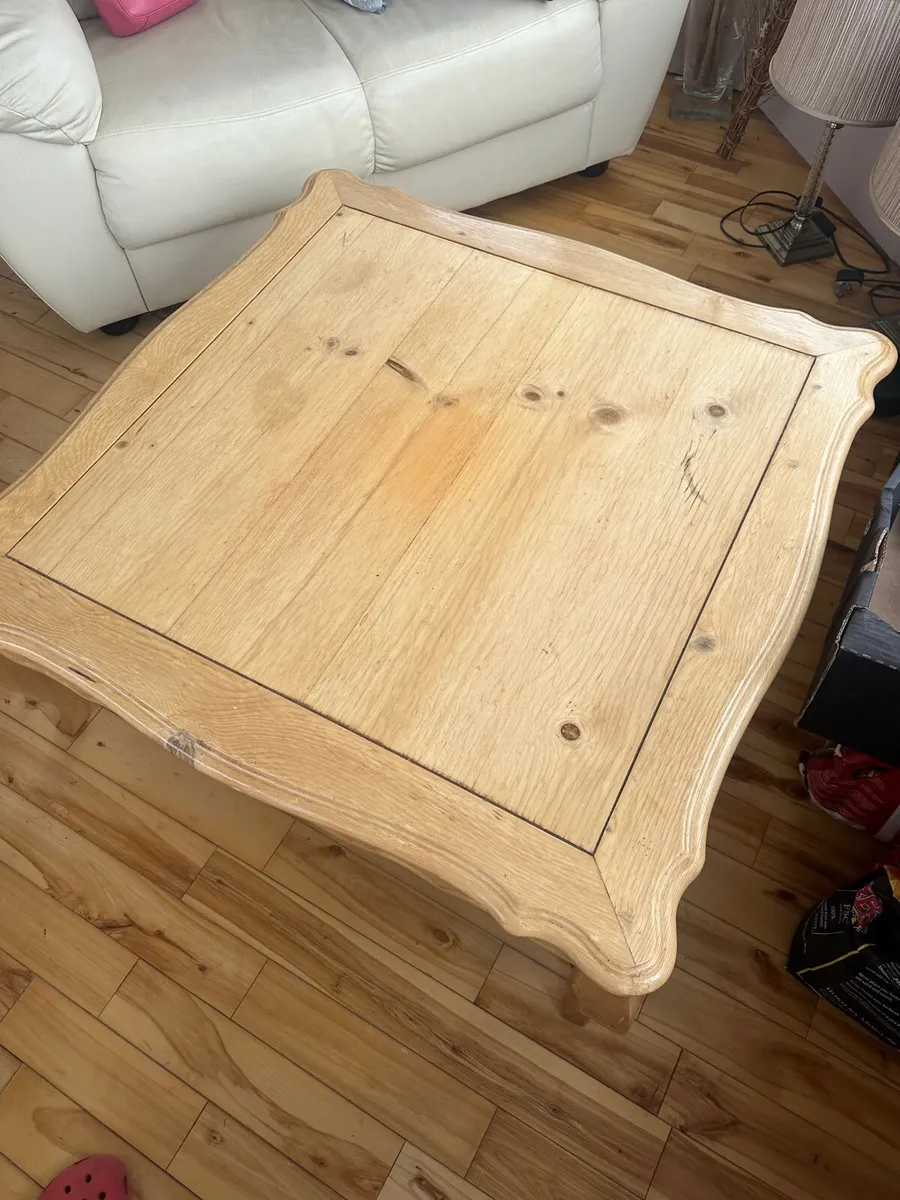 Pine coffee table - Image 2