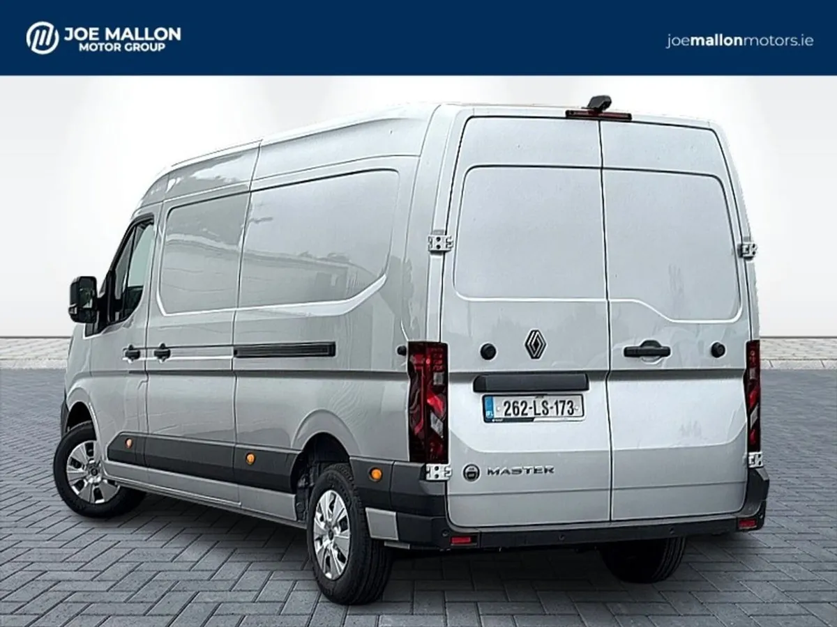 Renault Master LM35 150hp Advance - Price Ex Vat - Image 3