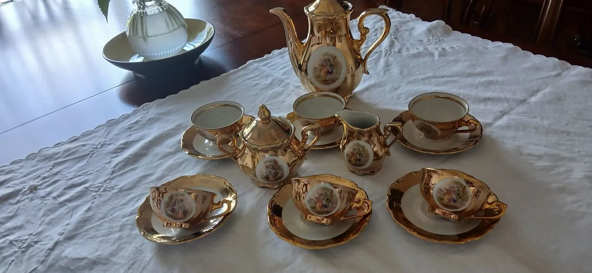 BONE CHINA COFFEE SET - Image 2