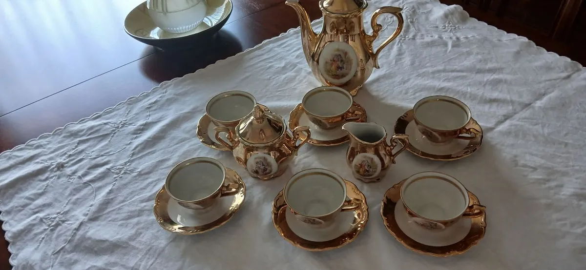 BONE CHINA COFFEE SET - Image 3
