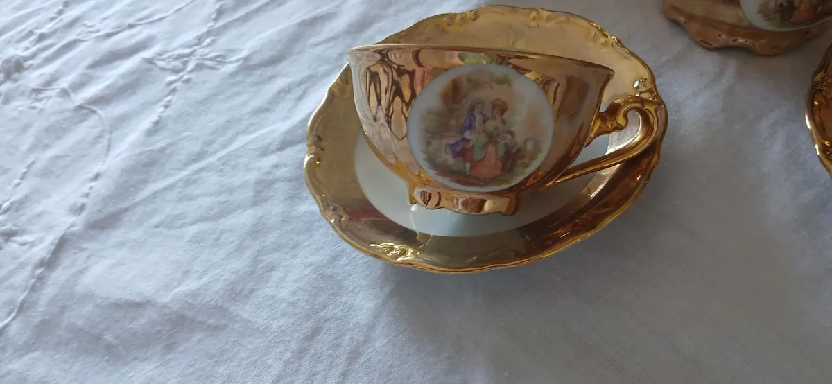 BONE CHINA COFFEE SET - Image 4