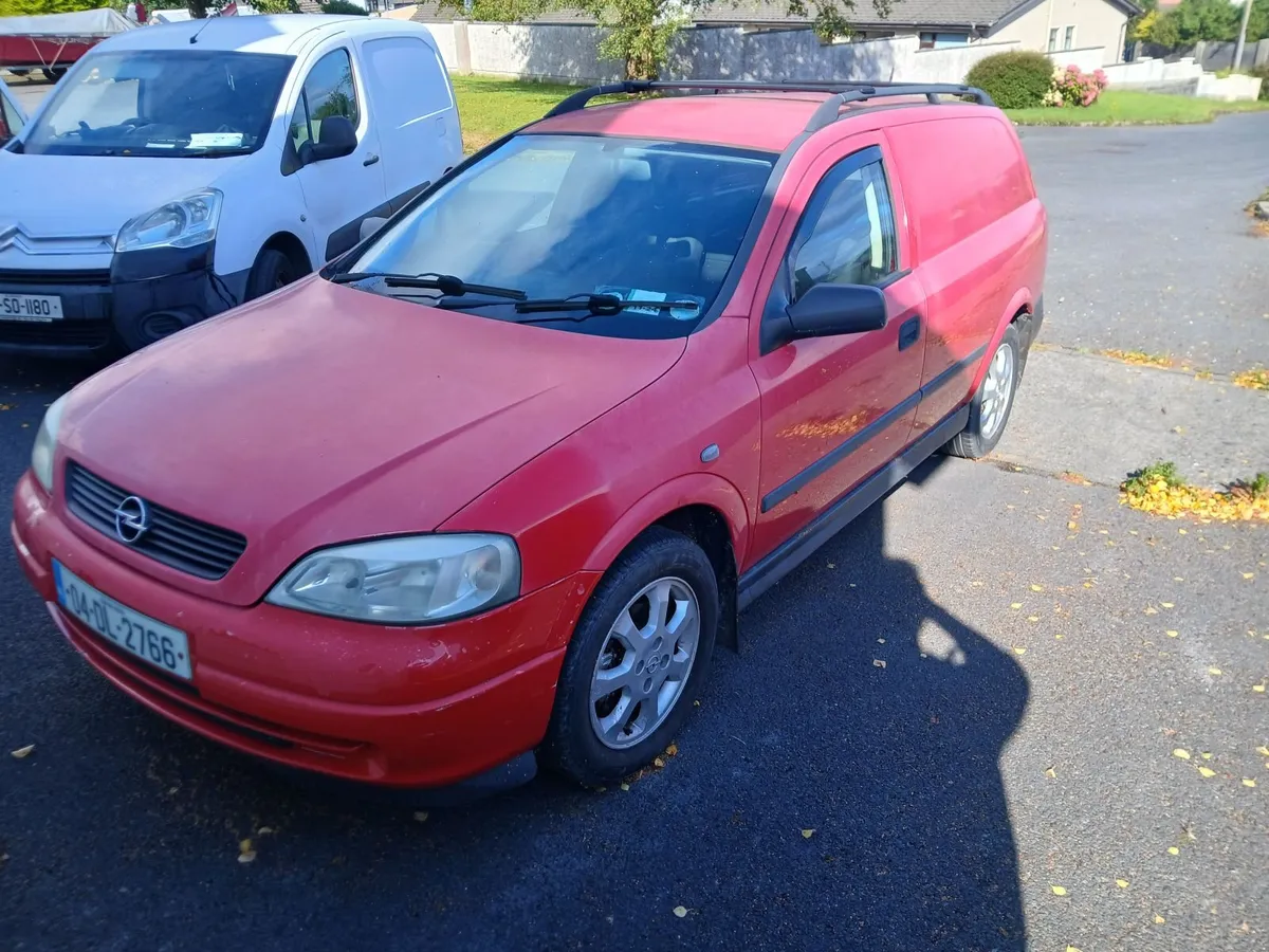 Opel Astra 2004 - Image 2