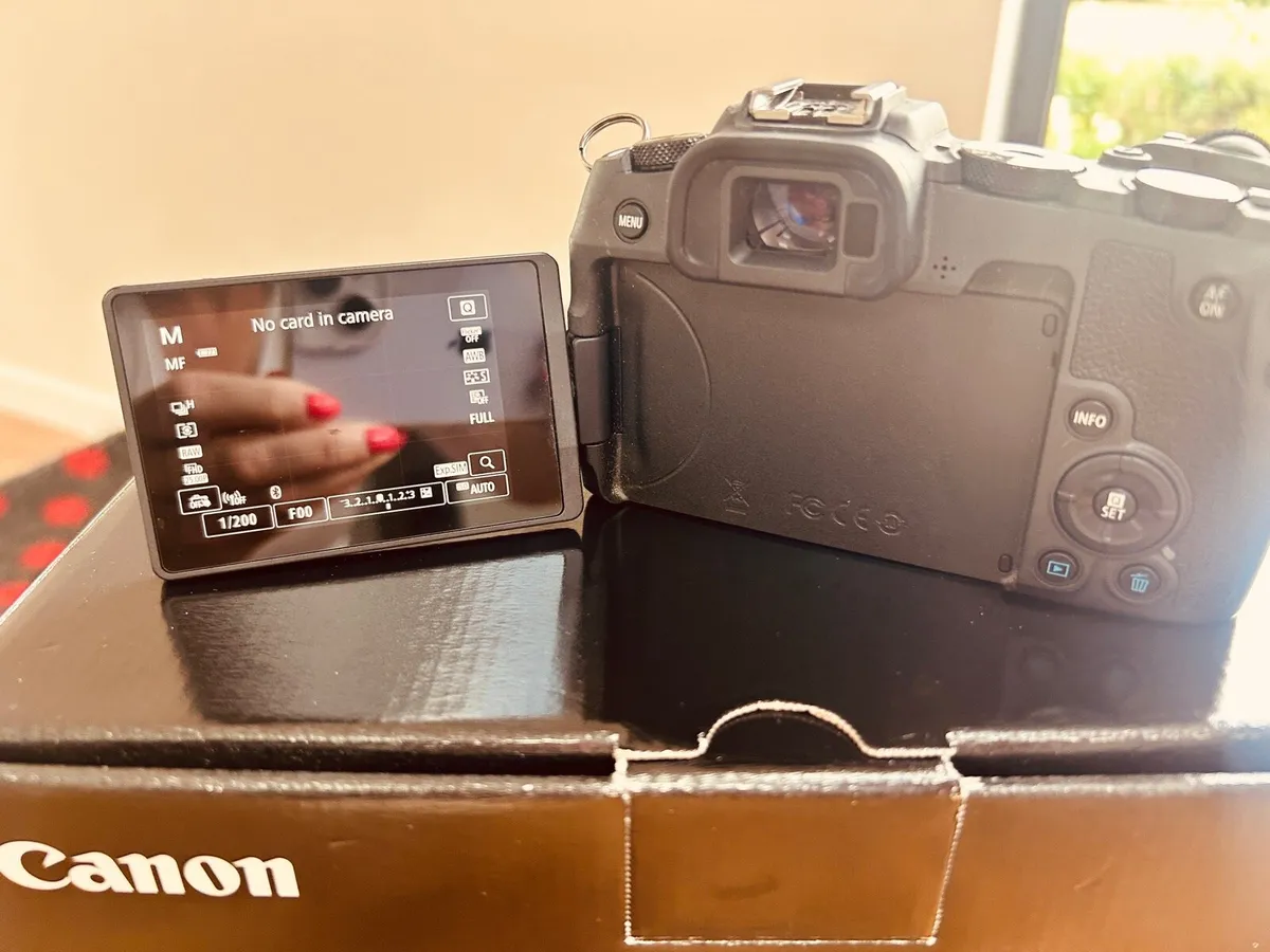 Canon RP Body camera - Image 2
