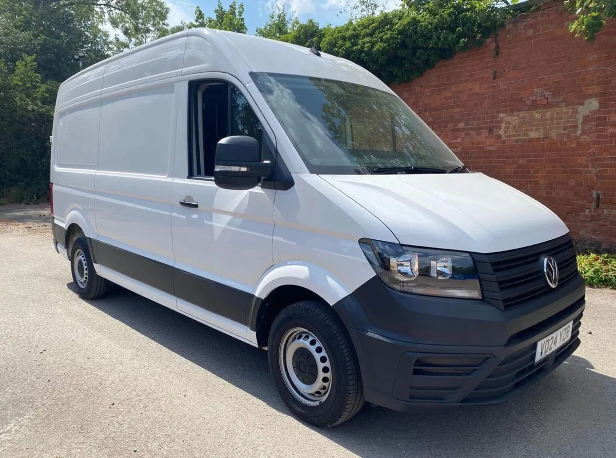 Volkswagen Crafter mwb 2024 fsh - Image 2