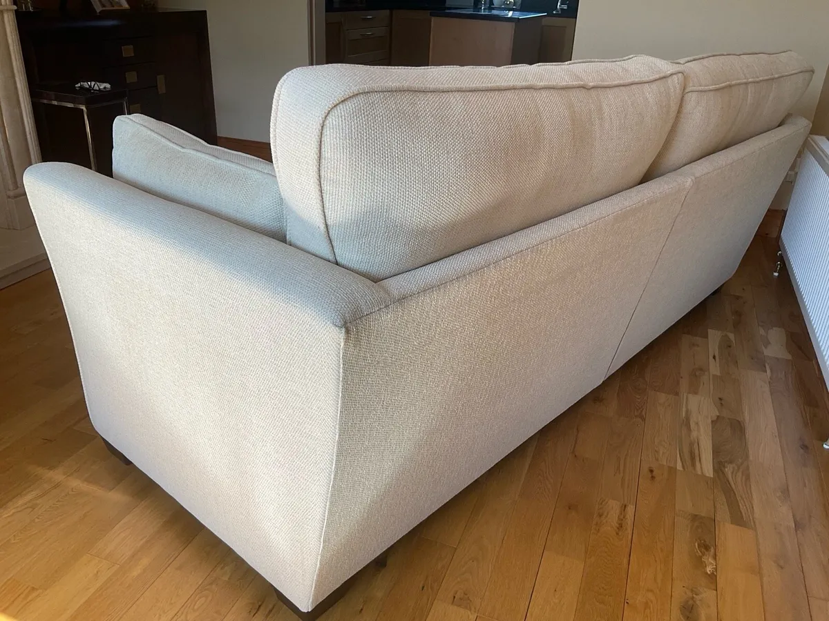 Sofa 4 Seater - Image 3