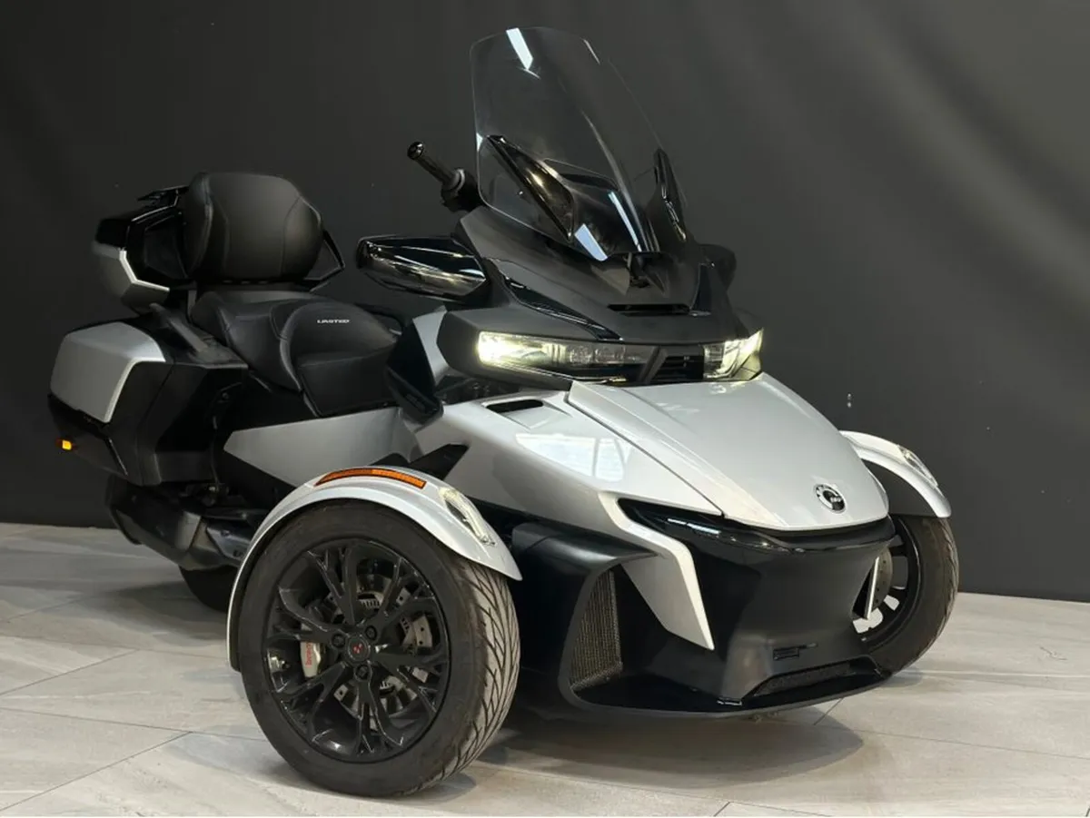 RT SPYDER 1330 TRICYCLE - Image 2